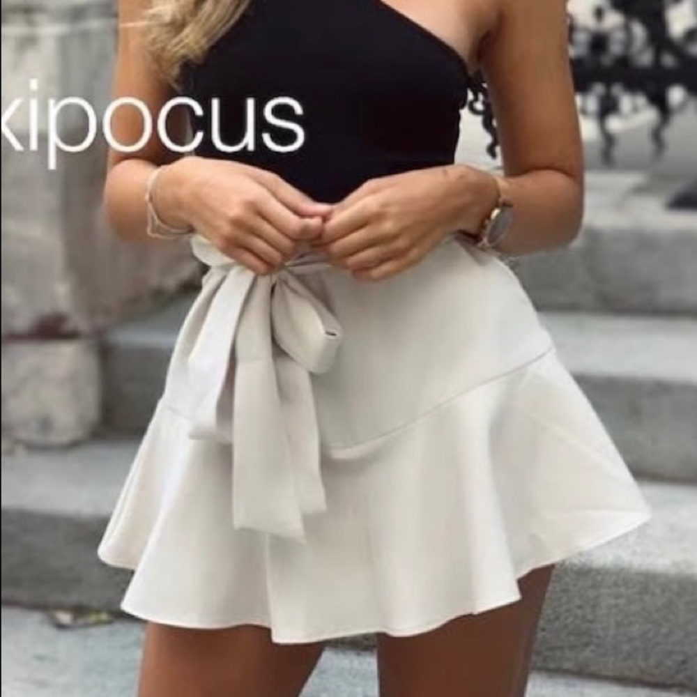 Side Wrap Zara Skater Skort!